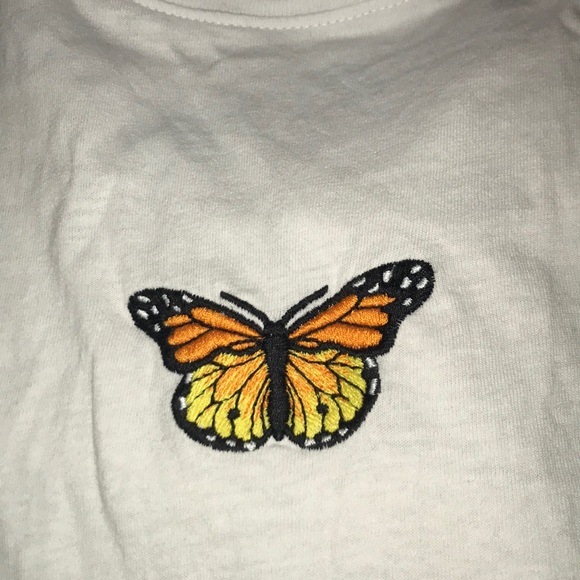 BRANDY MELVILLE BUTTERFLY SHIRT - Picture 2 of 3